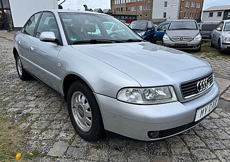 Audi A4 1.6 Benzin °Klimaautomatik° TÜV bis 12/2026°