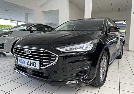 Ford Focus Titanium *LED*RFK*Winter Paket*