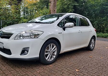 Toyota Auris Hybrid