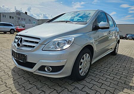 Mercedes-Benz B 160 - 1. Hand - Klima - Scheckheft - Top