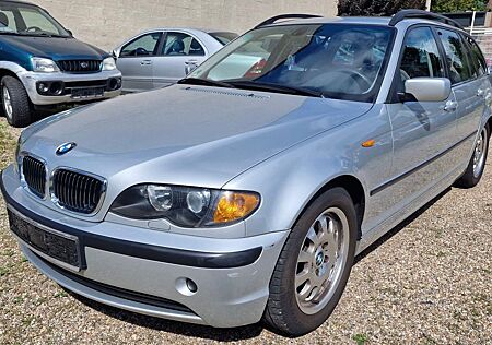 BMW 320i Touring / KLIMA / PDC / XENON / ALU *