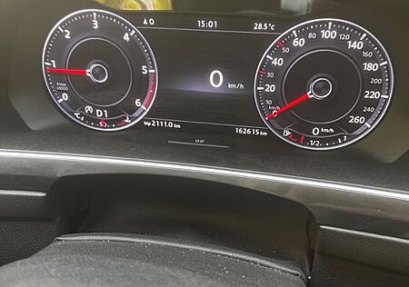 VW Tiguan Volkswagen 2.0 TDI SCR DSG 4MOTION Comfortline C...