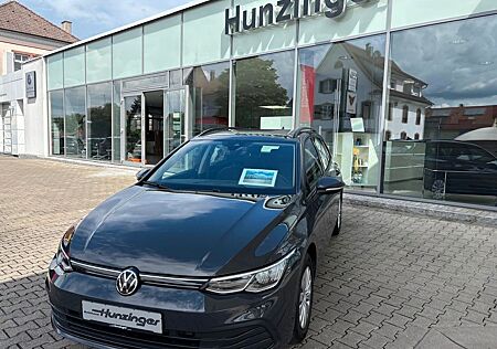 VW Golf Volkswagen VIII Variant 1.0 TSI 6-Gang