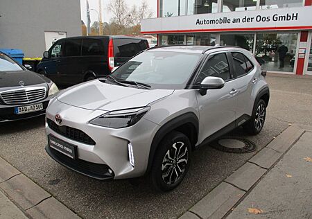 Toyota Yaris Cross Hybrid Team D, Safety- und Winter