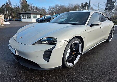 Porsche Taycan Sport Chrono/Inno Drive/LED/Sport Sound