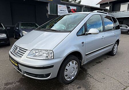 VW Sharan Volkswagen Trendline