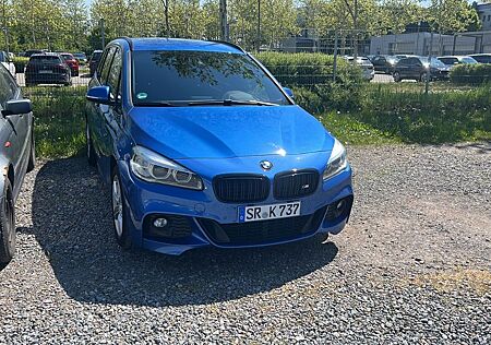 BMW 2er 220 Gran Tourer 220d xDrive Steptronic M Spo...