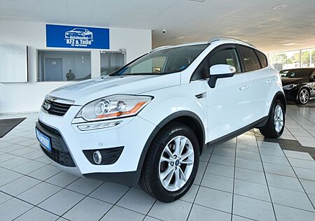 Ford Kuga Titanium SHZ 8xBereift Klima Tempomat Navi