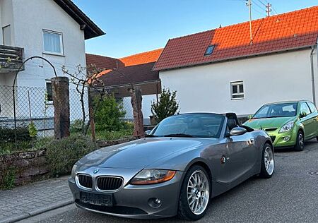 BMW Z4 2.2i -