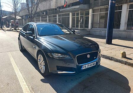 Jaguar XF 35t 340PS AWD Automatik