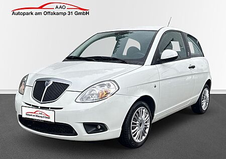 Lancia Ypsilon 1.2 8V