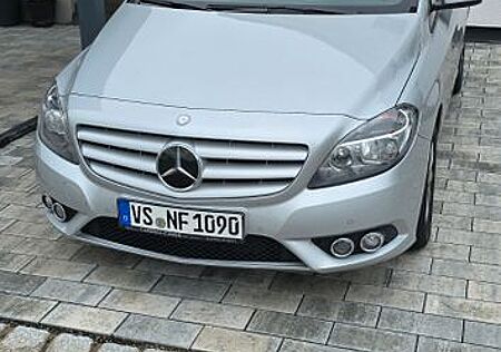 Mercedes-Benz B 200 CDI -