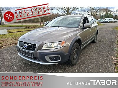 Volvo XC 70 D5 AWD Aut. Summum ACC Leder AHK StandHz