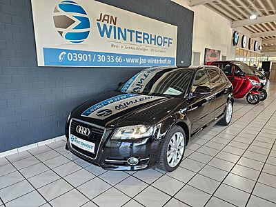 Audi A3 Sportback 1.6 TDI S-Tronic XENON TEMP SHZ PDC