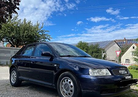 Audi A3 1.6 Ambiente Ambiente