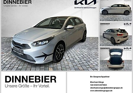 Kia Cee'd 1.5T Spirit Glasdach+LED+Navi+Kamera
