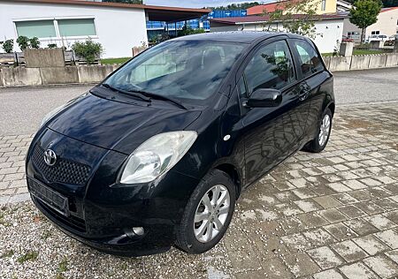 Toyota Yaris Team