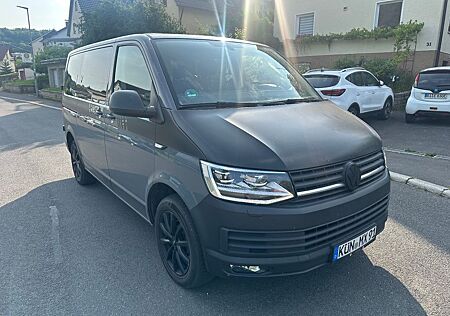 VW T6 Transporter Volkswagen 8Sitze Klima