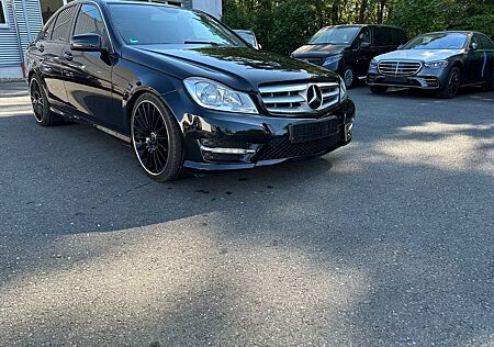 Mercedes-Benz 200