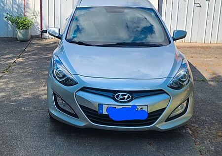 Hyundai i30 CW 1.4 Trend Trend