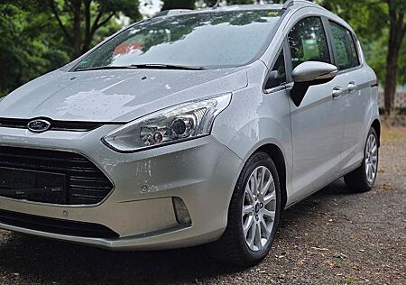 Ford B-Max 1,6 TI-VCT 77kW Titanium PowerShift Ti...