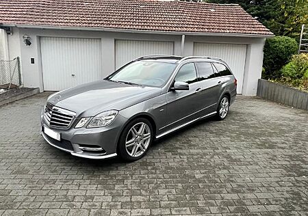 Mercedes-Benz E 350 CDI , AMG Packet, Standh., dynam. Sitze