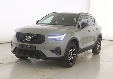 Volvo XC 40 XC40 B4 B DKG Plus Dark