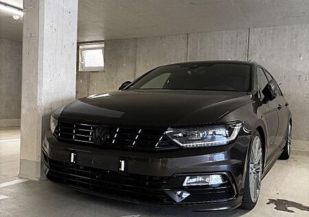 VW Passat Variant Volkswagen 2.0 TDI SCR 140kW Highline Va...