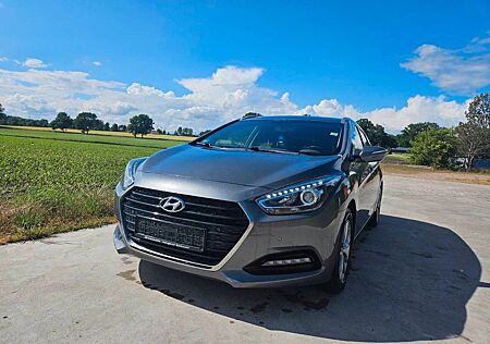 Hyundai i40 1.7 CRDi 104kW blue