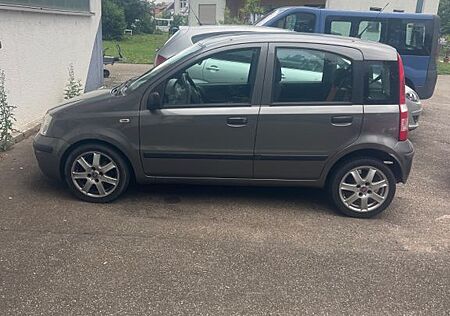 Fiat Panda 1.2 8V Dynamic Tüv Neu Klima