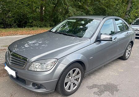 Mercedes-Benz C 220 CDI BlueEFFICIENCY Automatik