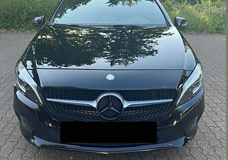 Mercedes-Benz A 200 d -