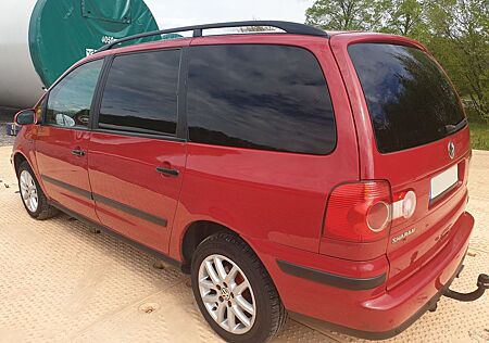 VW Sharan Volkswagen 1.9TDI - Alu - 7 Sitze - Anhängerk -Klima