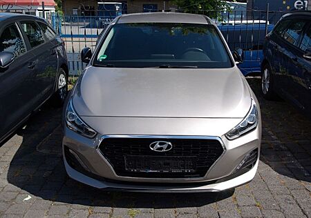 Hyundai i30 YES! Plus