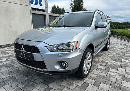 Mitsubishi Outlander Intense 4WD