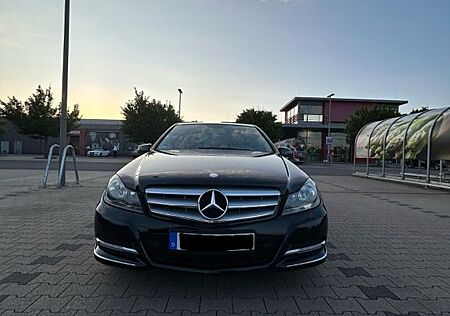 Mercedes-Benz C 180 CGI BlueEFFICIENCY AVANTGARDE AVANTGARDE