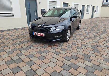 Skoda Octavia Combi Style.Auto/Navi/LED/ACC