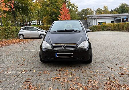 Mercedes-Benz A 190 gebraucht kaufen Mercedes-Benz A 190 ELEGANCE Elegance