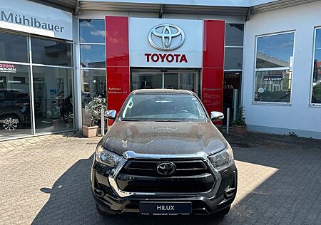 Toyota Hilux Double Cab Comfort 4x4