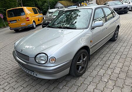 Toyota Corolla 1.6 linea terra*5-türig*Alu*TÜV 11/25