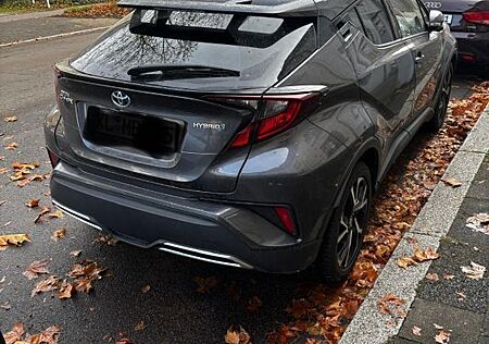 Toyota C-HR 2.0-l-VVTi Hybrid Team Deutschland Team...