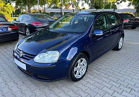 VW Golf Volkswagen V Lim. Trendline 1.6 - KLIMA - ALUFELGEN