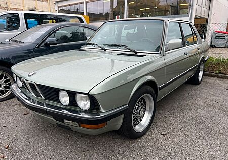 BMW 525 Eta 2,7