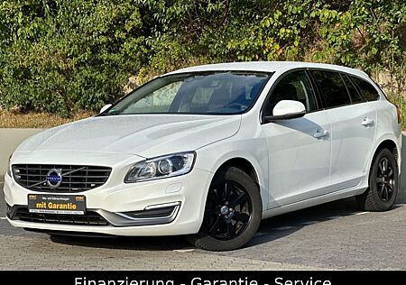 Volvo V60 2.4 D5 AWD Summum/AUTOMATIK/XENON/LEDER/MEMO