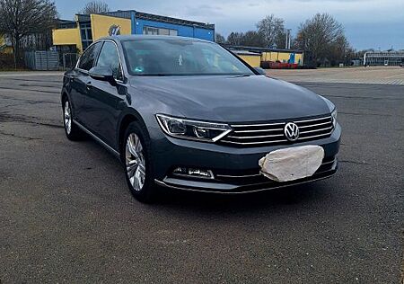 VW Passat Volkswagen 2.0 TDI SCR 140kW BMT Highline Highline
