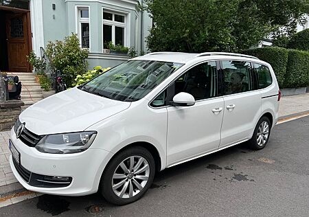 VW Sharan Volkswagen 2.0 TDI DSG 125kW BMotion Tech Highli...