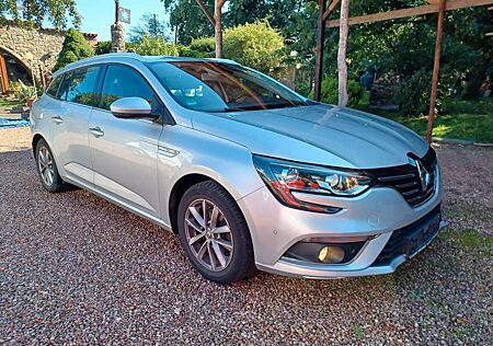 Renault Megane IV Grandtour Intens