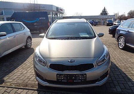 Kia Cee'd / Ceed