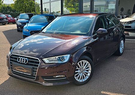 Audi A3 Sportback Ambiente *NAVI*STANDHEIZUNG*LEDER*