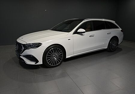 Mercedes-Benz E 300 de T AMG/LED/PANO/DISTRO/AHK/SZKL